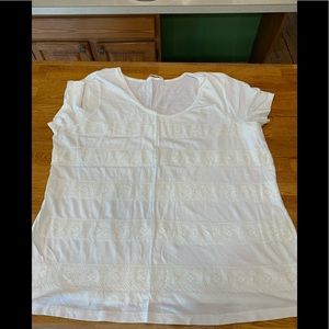 Old Navy - plus size crochet embellished top - XXL